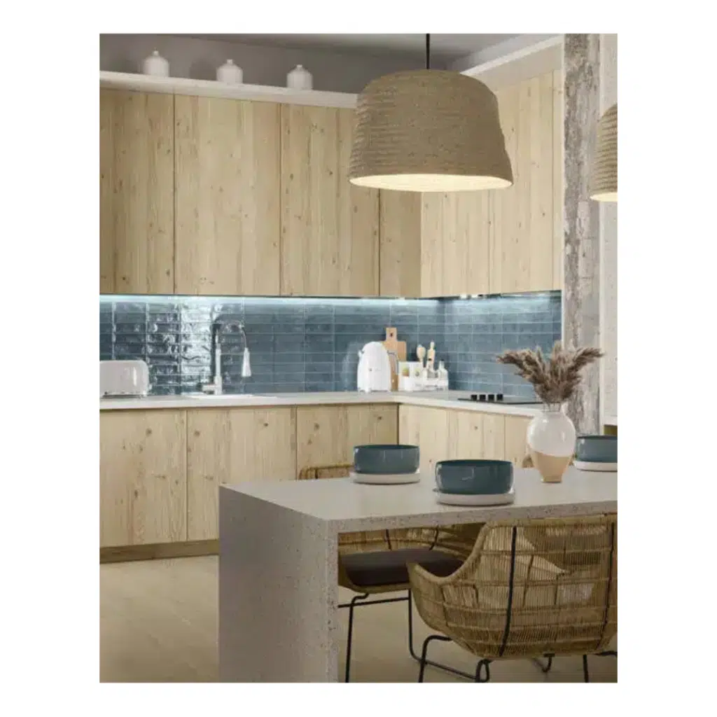 The Brick tile collection presents an ideal decorative solution for kitchens and bathrooms. Notably, its vibrant colours diverge from monotony, infusing any environment with a burst of energy and vitality. Diversity and variety encapsulate this collection, enabling the seamless integration of these wall tiles into any space, effortlessly adapting to diverse styles and design preferences. Brick is a ceramic gloss 316 x 600mm wall tile available in White, Blue. Grey and Green.